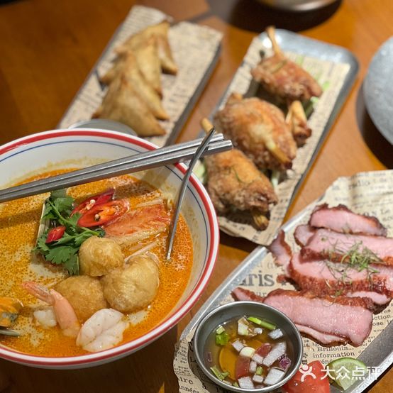 樂樂鲨叻沙