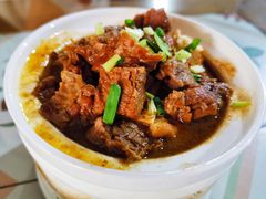 招牌牛腩煲-阿灶卤煮老店·姜母鸭(五店市总店)