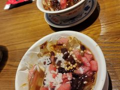 -沪小二铜炉蛙锅(苏州中心星悦汇店)