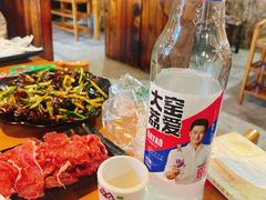 -果松木炭酸菜铜火锅·外婆参鸡汤