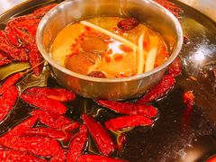 -山城年华老火锅(玉林店)