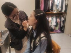 -方快PLUS照相馆(上海中环百联店)