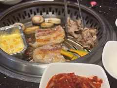 -木槿花韩式炭烤·熟成肉工坊(孙文东路店)