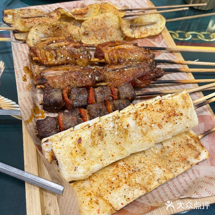 烤羊肉串  羊肉串的诱惑～