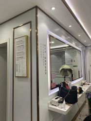-镁连社·美联社