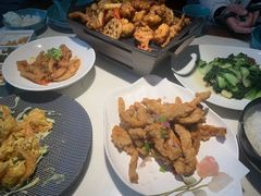 -荷塘秋月·本帮江浙菜(国权路店)