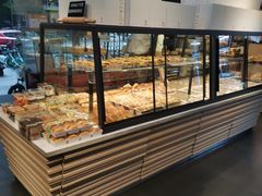 面包甜点陈列柜-华丰贺氏(福新西路店)