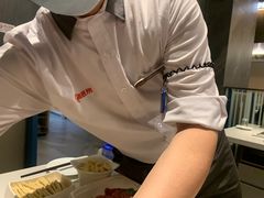 -海底捞火锅(长宁路龙之梦店)