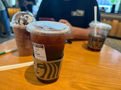 -星巴克臻选(湖滨道店)