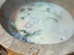-鲜呦蒸汽石锅鱼(北辰路店)