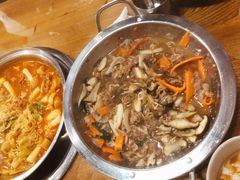 烤牛肉火锅-包装马车·韩国料理·포장마차