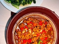 宁都非遗三杯鸡-千百味红餐厅·非遗江西菜(绿地双子塔总店)