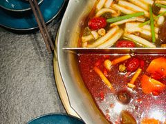 -湊湊火锅·茶憩(打浦桥日月光店)