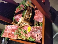-山川小町·极番烧肉(新地假日广场店)