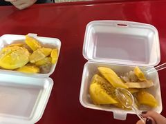 -芒果糯米饭摊子