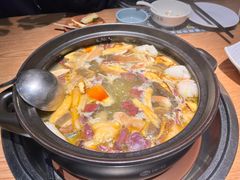 -一朵菌·野生菌探索家火锅(南亚店)