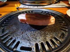 -唯成•韩国炭火烤肉 유성고기