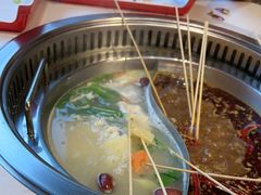 -宏姐串串香(宏伟路店)