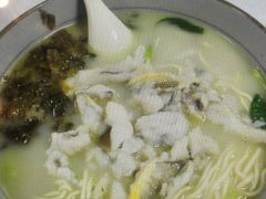 -明呈黄鱼面馆(斜土路店)