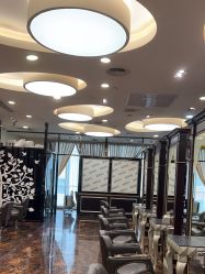 -八佰伴8008星级形象店
