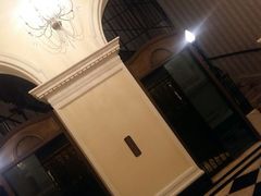 -LONG BAR 廊吧(外滩华尔道夫酒店)