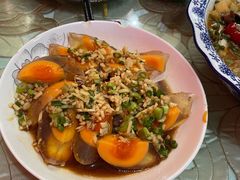 皮蛋凉拌-良泉足疗