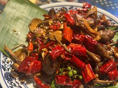 干煸野生菌-蜗牛小馆醉乡民谣云南菜(惠新西里店)