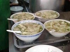 -胖子馄饨坊(天目大厦东南)