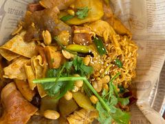 -红渡小香·牛肉麻辣香锅(车站南路店)