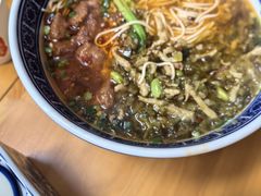 -沪西老弄堂面馆(定西路店)