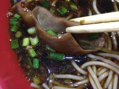 -小龙大肉面馆
