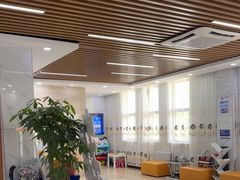 -茂菊口腔连锁(浦东南路店)