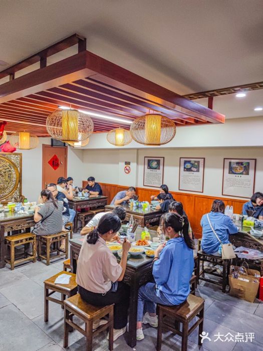 裕兴记•蟹黄面馆(人民广场店)图片