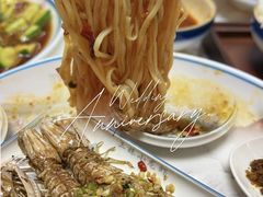 -三妹小龙虾·黄油蟹(华侨城总店)