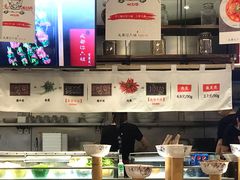 -成都你六姐·牛肉冒菜(城市集市合生汇店)