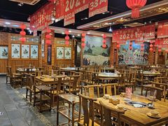 -亮欢寨酸汤鱼(沙冲路店)