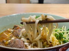 手切酸菜牛腱子面-陳八两面家(滨江天街店)