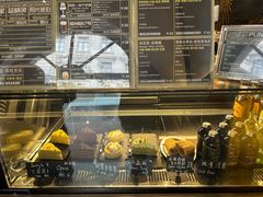 -Punchline Coffee&Roaster(同济大学店)