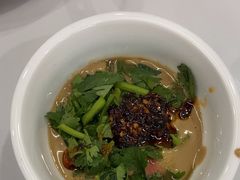 -一口猪海鲜浑锅·东北家常菜