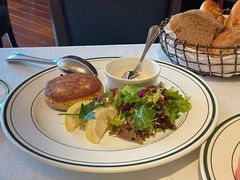 招牌蟹肉饼-Wolfgang’s Steakhouse 沃夫冈牛排馆(上海白玉兰广场店)