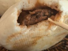 -戴家鲜牛肉包子