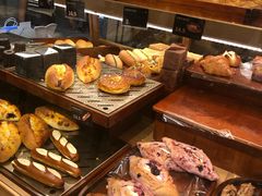 -小飞象面包公社(珠江路金鹰店)