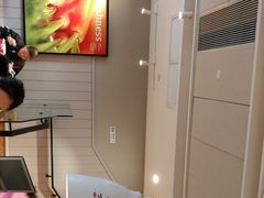 -肯德基(西影路店)