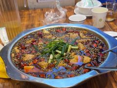 -乡土特色.冷锅鱼.牦牛肉汤锅