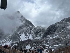 -玉龙雪山游客服务中心