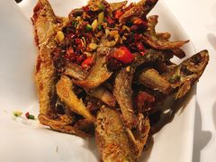 湖北野生小河鱼-丹江口渔村·湘味厨房(桃园店)