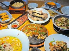 -蜜桃餐厅·伴山(绿宝广场店)