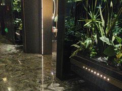 -尚善若水·汤泉·SPA·沐足(东方渔人码头店)
