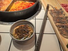 -热火朝天鲜切牛肉火锅(南强街巷店)