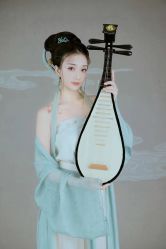 -盘子女人坊古装写真摄影(厦门总店)
